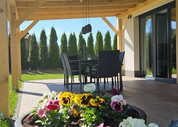 Dom Zakatek, * Kudowa-Zdrój